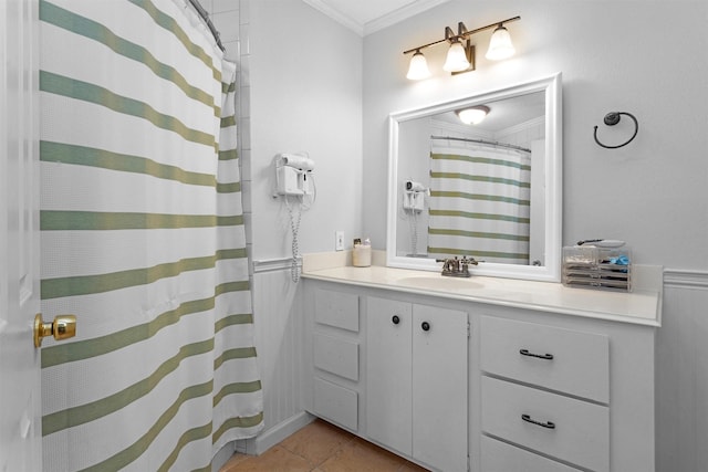 319 W Shore Dr, Kemah, TX 77565 - full bathroom with ornamental molding, vanity, a shower with curtain, and tile patterned flooring