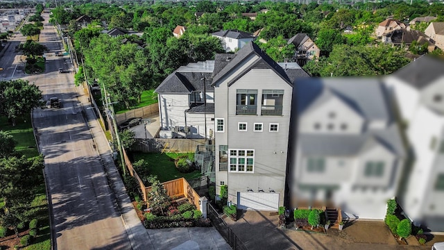 4005 Woodshire Village Ests, Houston, TX 77025 - drone / aerial view