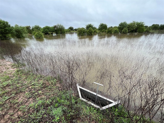 2948 County Road 106, Columbus, TX 78934