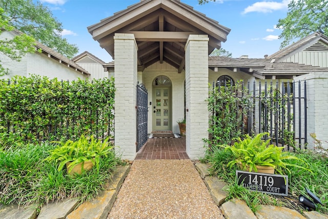 14119 Kiamesha Ct, Houston, TX 77069 - entrance to property featuring brick siding