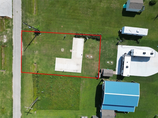 139 N Mae Cir, Crystal Beach, TX 77650