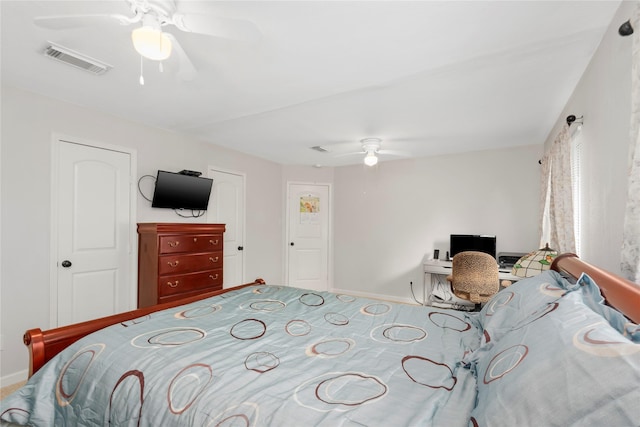 2639 Cypress Island Dr, Houston, TX 77073 - bedroom featuring baseboards and a ceiling fan