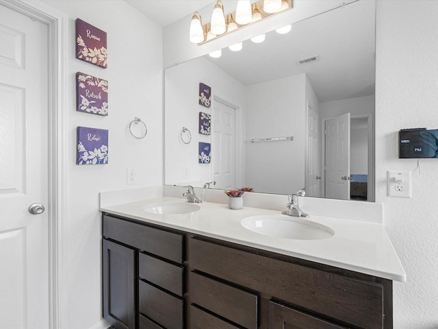 15618 Cliffside Arbor Ln, Houston, TX 77044 - full bath with double vanity