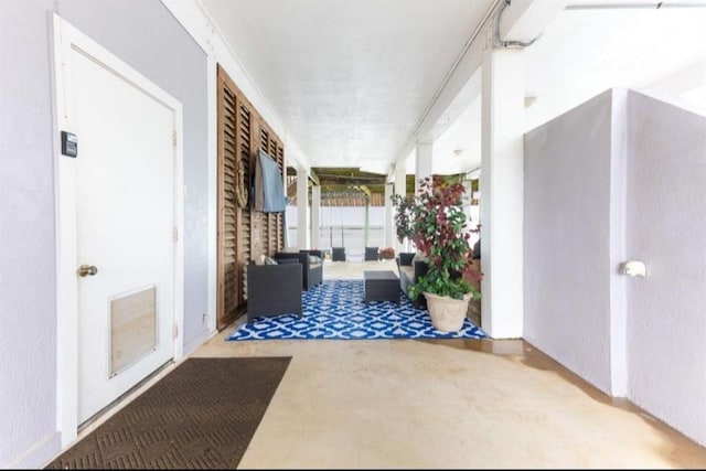 423 Hana Dr, Tiki Island, TX 77554 - view of patio / terrace featuring an outdoor living space