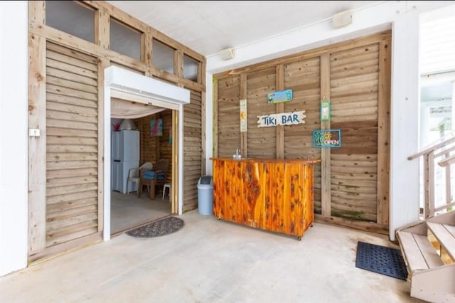 423 Hana Dr, Tiki Island, TX 77554 - view of patio