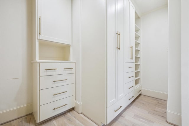 432 Marshall St, Houston, TX 77006 - view of closet
