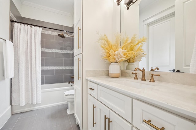 432 Marshall St, Houston, TX 77006 - full bathroom with toilet, vanity, ornamental molding, shower / bath combo, and tile patterned floors