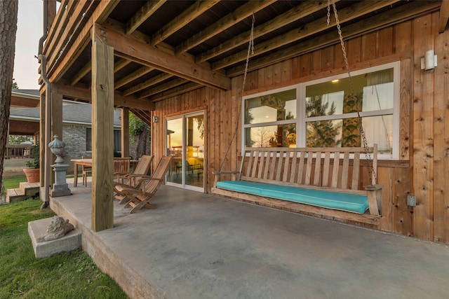 784 W Cattle Dr, Onalaska, TX 77360 - view of patio / terrace