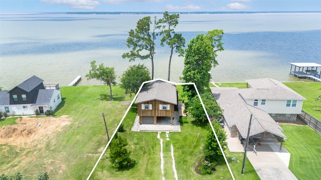 784 W Cattle Dr, Onalaska, TX 77360 - view of subject property with a large body of water and property parcel outlined