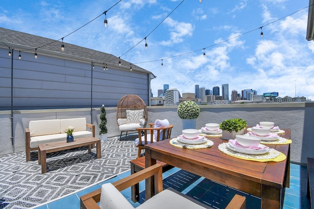 1822 Mcilhenny St Unit B, Houston, TX 77004 - view of patio featuring a view of skyline