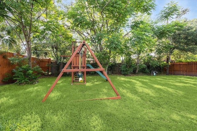 11102 Hillcroft St, Houston, TX 77096 - view of playground