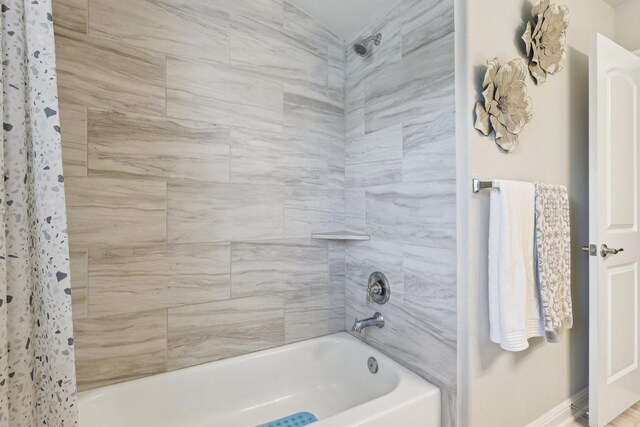 3403 Majestic Pine Ln, Rosenberg, TX 77471 - bathroom with shower / tub combo