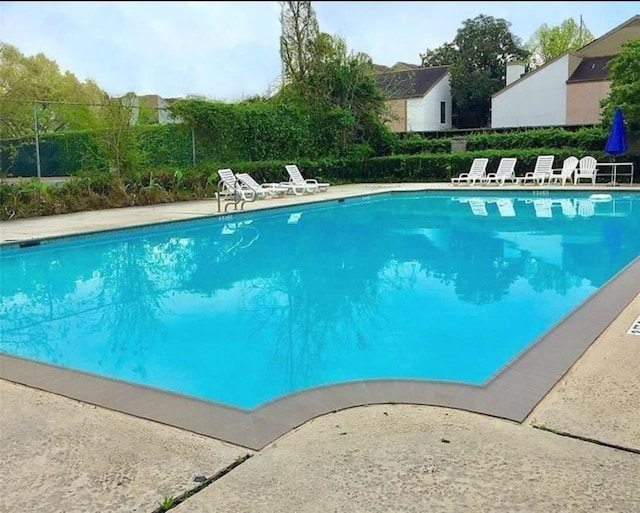 10049 Westpark Dr Unit 136, Houston, TX 77042 - view of community pool