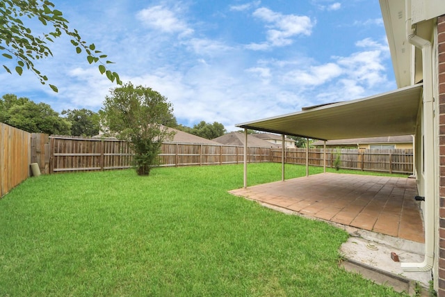 4310 Lucas Trace Ct, Houston, TX 77066 - view of yard featuring a patio
