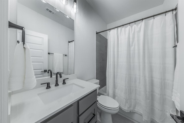 4131 Creek Shore Ln, Fulshear, TX 77441 - full bath with vanity, toilet, and shower / tub combo