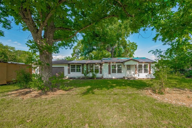 13326 Sundale Rd, Houston, TX 77038 - ranch-style house featuring a front lawn