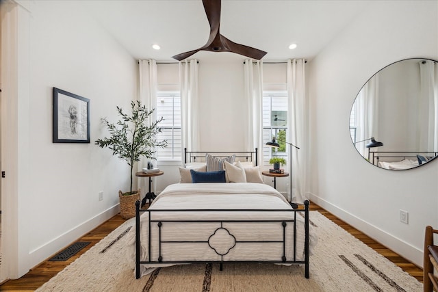 1518 31st St, Galveston, TX 77550 - bedroom featuring baseboards, recessed lighting, and wood finished floors