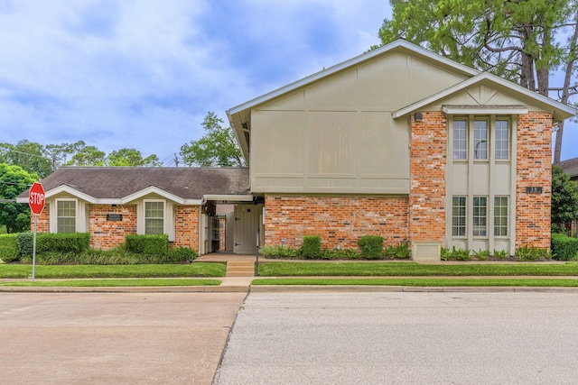 515 Tallowood Rd Unit 1, Houston, TX 77024 - view of front facade with brick siding