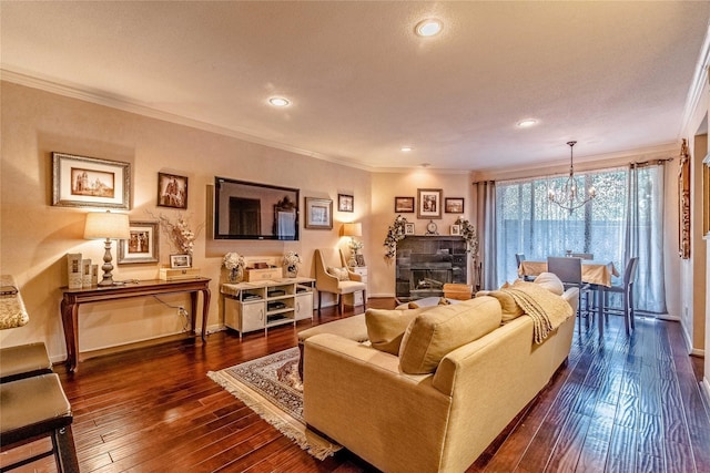 5200 Weslayan St Unit 108, Houston, TX 77005 - living room with a chandelier, crown molding, dark wood-type flooring, baseboards, and recessed lighting