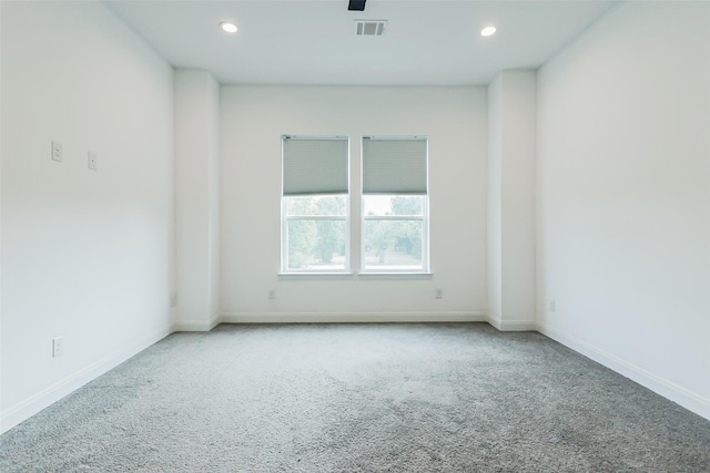 7810 Kenton St, Houston, TX 77028 - unfurnished room featuring carpet floors, recessed lighting, and baseboards