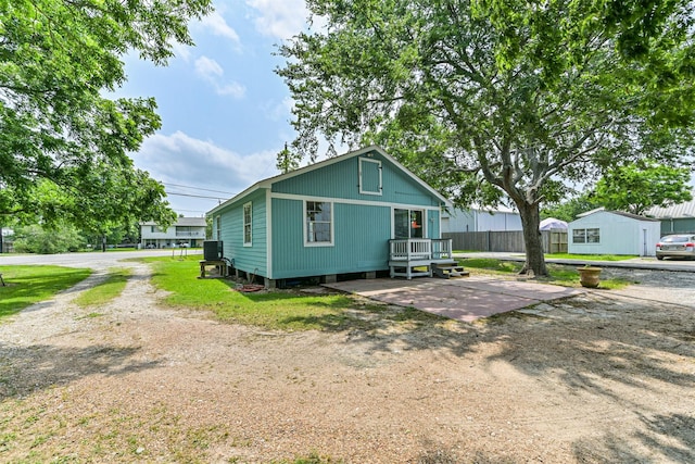 4803 W Bayshore Dr, Bacliff, TX 77518 - view of front of house featuring cooling unit