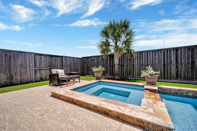 17815 Gables Bend Dr, Tomball, TX 77377 - view of pool with an in-ground hot tub, a fenced backyard, and a patio