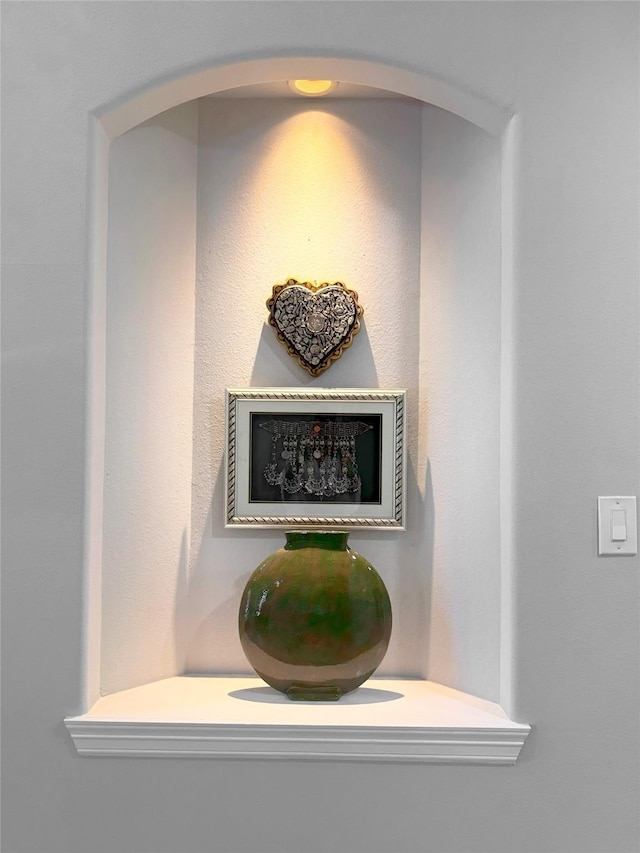 17815 Gables Bend Dr, Tomball, TX 77377 - detailed view of arched walkways