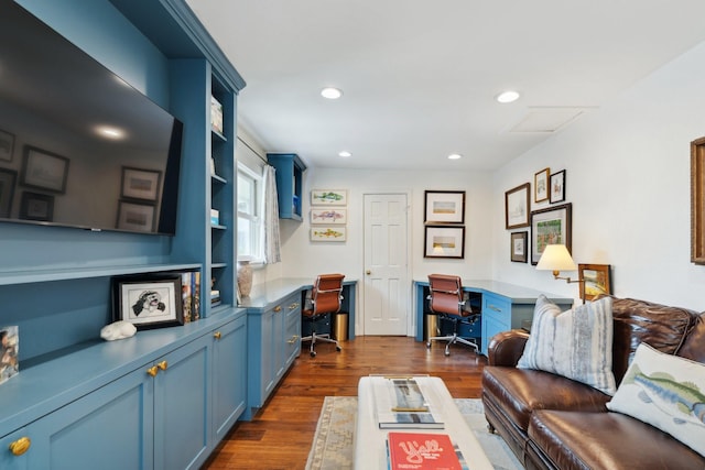6147 Chevy Chase Dr, Houston, TX 77057 - living area featuring dark wood finished floors and recessed lighting
