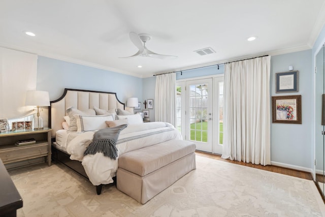 6147 Chevy Chase Dr, Houston, TX 77057 - bedroom featuring access to outside, ornamental molding, recessed lighting, ceiling fan, and light wood-style flooring