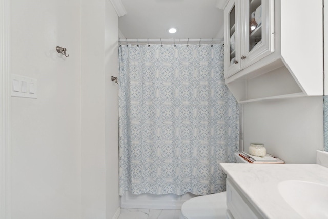 6147 Chevy Chase Dr, Houston, TX 77057 - bathroom featuring vanity, toilet, recessed lighting, marble finish flooring, and shower / bath combo with shower curtain