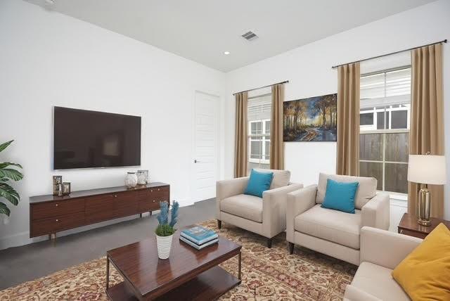 7818 Ludington Dr, Houston, TX 77071 - living area with recessed lighting