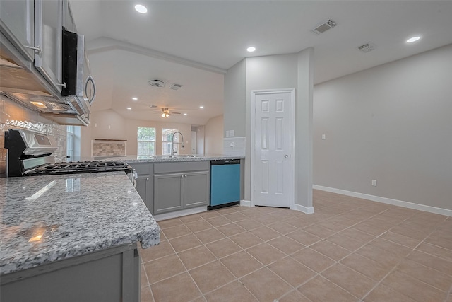 7119 Piney Meadow Ct, Houston, TX 77041 - kitchen with dishwashing machine, a sink, gray cabinetry, stainless steel range with gas cooktop, and ceiling fan