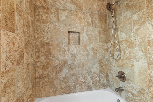 1121 E 13th St, Deer Park, TX 77536 - full bath with bathing tub / shower combination