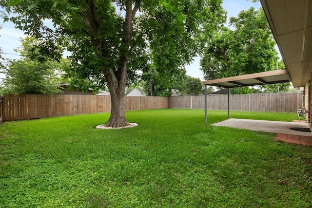 1121 E 13th St, Deer Park, TX 77536 - view of yard featuring a patio