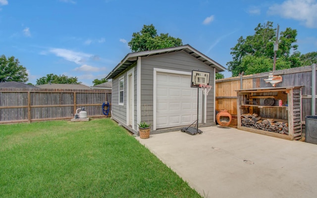2020 Vince St, Pasadena, TX 77502 - detached garage with concrete driveway
