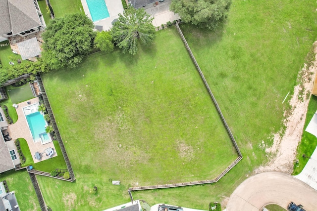319 Bentwood Ct, Montgomery, TX 77356