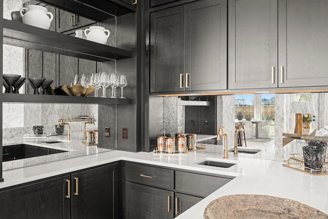 1902 Kessler Point Pl, Katy, TX 77493 - indoor wet bar with decorative backsplash