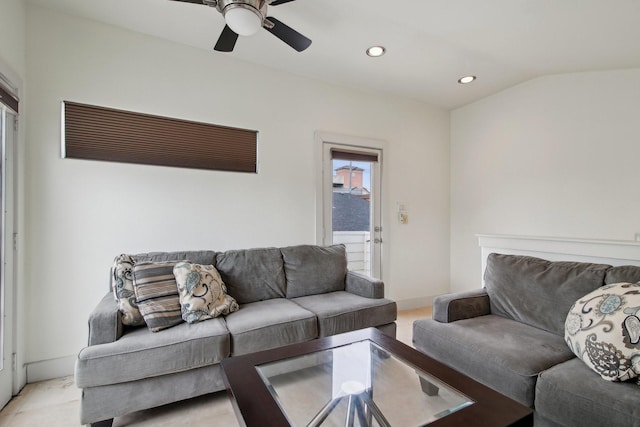 4129 Dickson St, Houston, TX 77007 - living area featuring a ceiling fan, recessed lighting, and vaulted ceiling