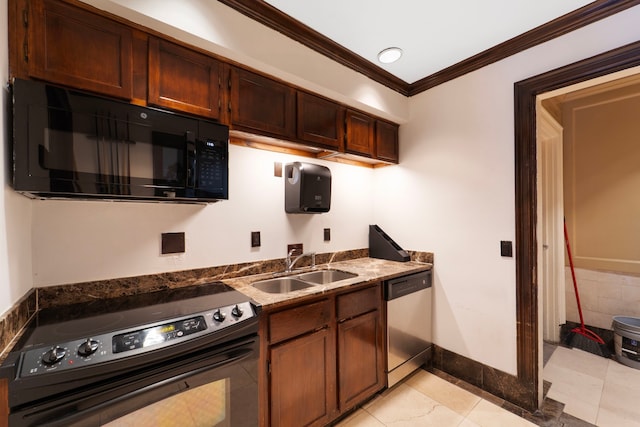 3525 Sage Rd Unit 1104, Houston, TX 77056 - kitchen with black appliances, crown molding, a sink, baseboards, and light tile patterned flooring