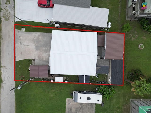 170 Ocean Breeze Dr, Crystal Beach, TX 77650