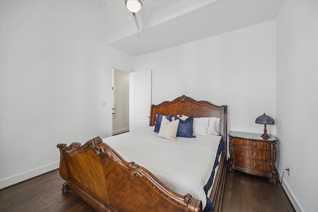 3410 Timbergrove Heights St, Houston, TX 77008 - bedroom with wood-type flooring and baseboards
