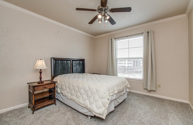 1711 Old Spanish Trl Unit 401, Houston, TX 77054 - bedroom with light carpet, baseboards, crown molding, and ceiling fan