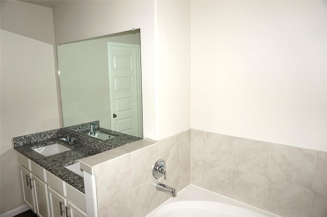 21930 King Heights Ln, Houston, TX 77073 - full bath with a garden tub and double vanity