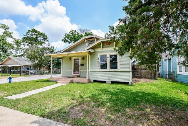 101 Emerald Ct, Houston, TX 77009 - view of bungalow-style home