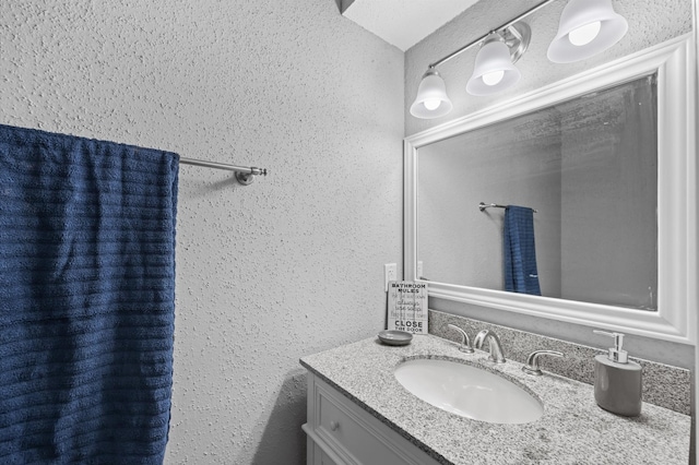 20407 Spoonwood Dr, Humble, TX 77346 - bathroom with vanity
