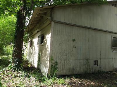 400 Friar Tuck Rd, Shepherd, TX 77371
