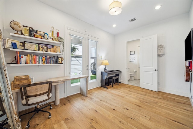 6110 Nicholas Grove Pl, Houston, TX 77055 - office area featuring wood-type flooring, built in study area, baseboards, and recessed lighting