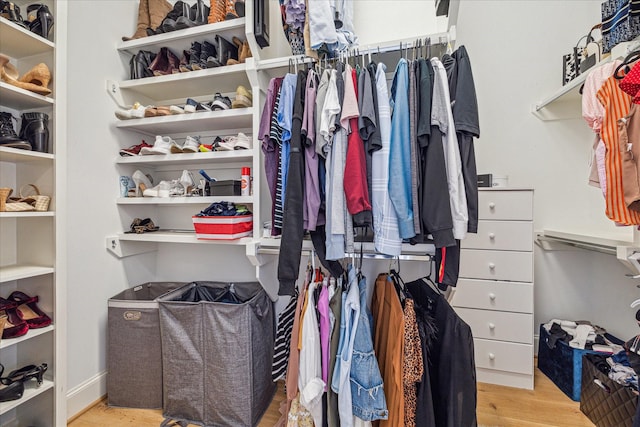 6110 Nicholas Grove Pl, Houston, TX 77055 - spacious closet with wood finished floors