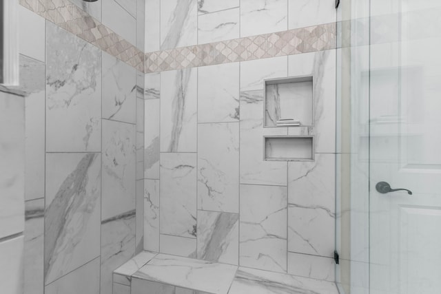 28911 Ally Lynn Way, Katy, TX 77494 - bathroom with tiled shower