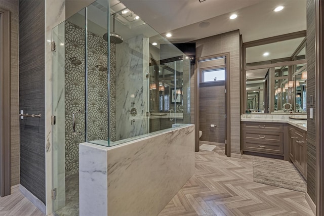 3637 Meadow Lake Ln, Houston, TX 77027 - full bath featuring a marble finish shower, vanity, toilet, and recessed lighting